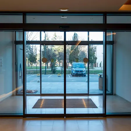 Planet Residence-studio Solis Ni